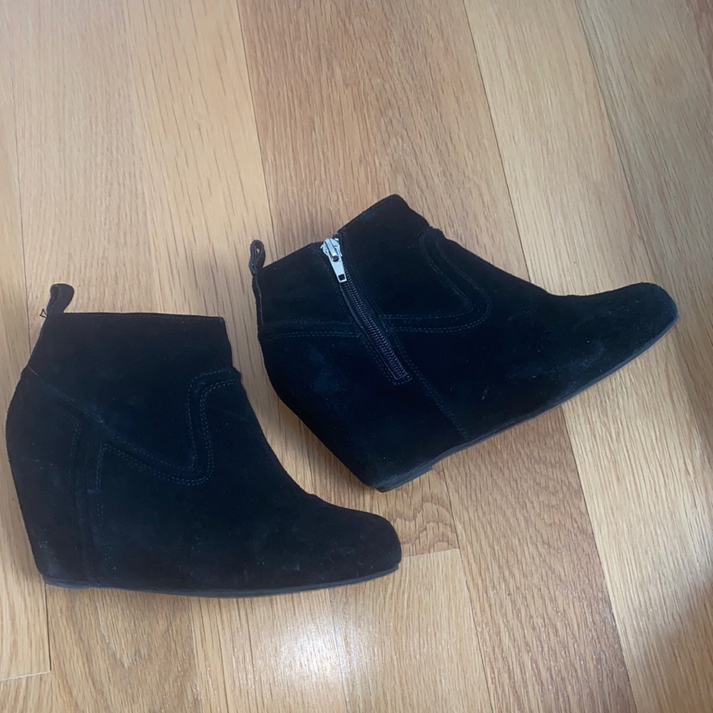 Black suede wedge boots